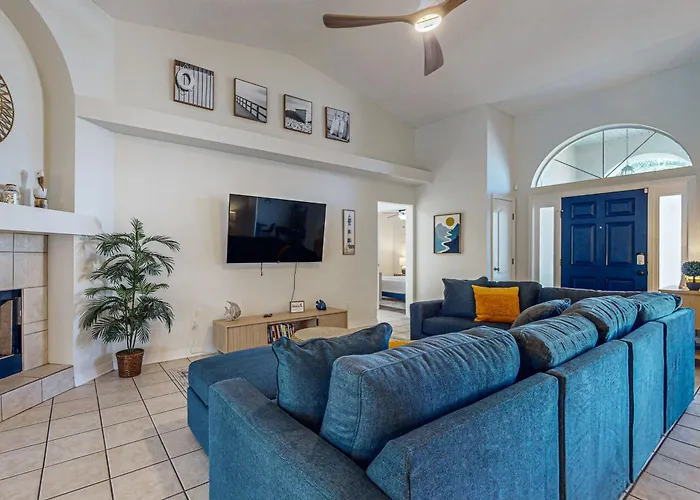 Holiday home Single-level With Fenced Yard Private Pool & Washer&dryer