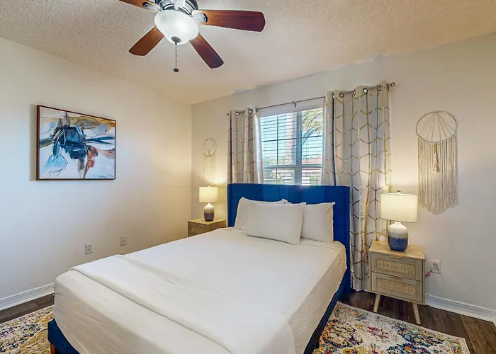 Single-level With Fenced Yard Private Pool & Washer&dryer Pensacola
